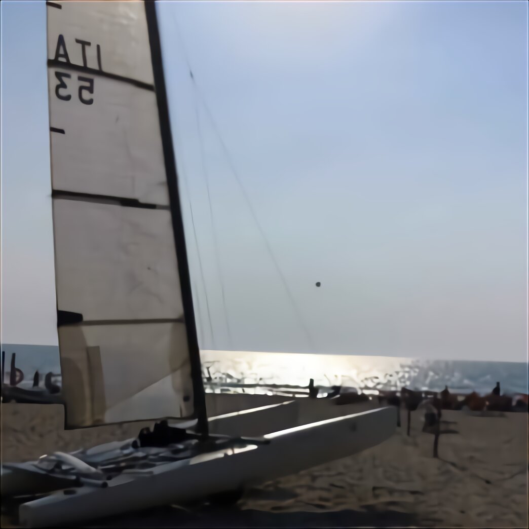 catamarano phantom 16 prezzo usato