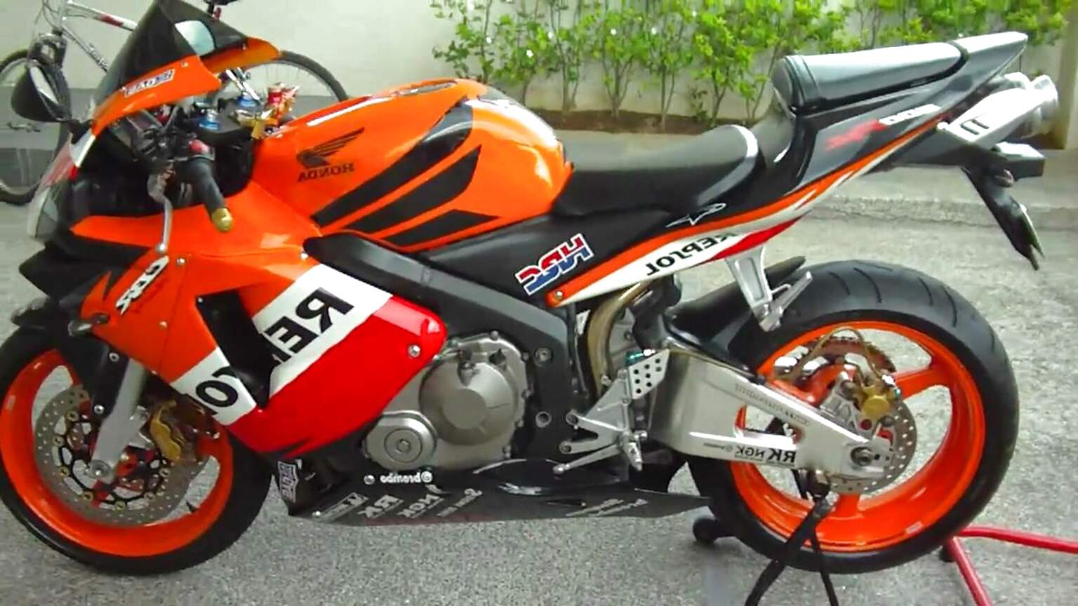 Honda cbr 600 repsol